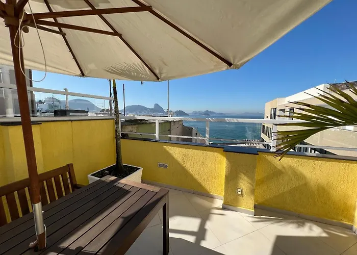 Large Penthouse Arpoador